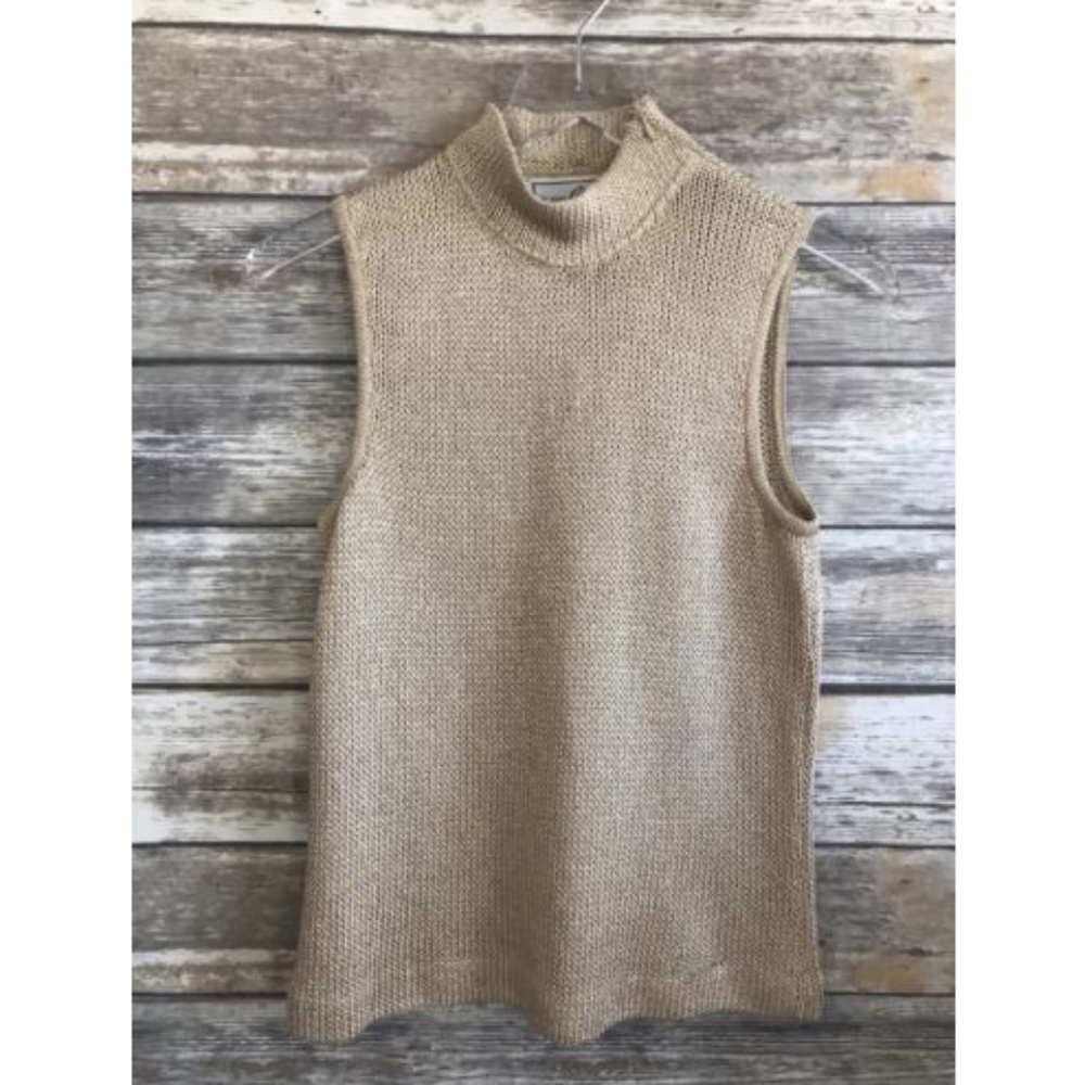 St. John Sport | Gold Mock Neck Sleeveless Top